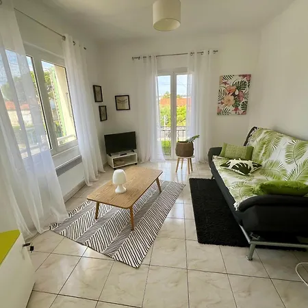 2 Pieces, Terrasse 30m2